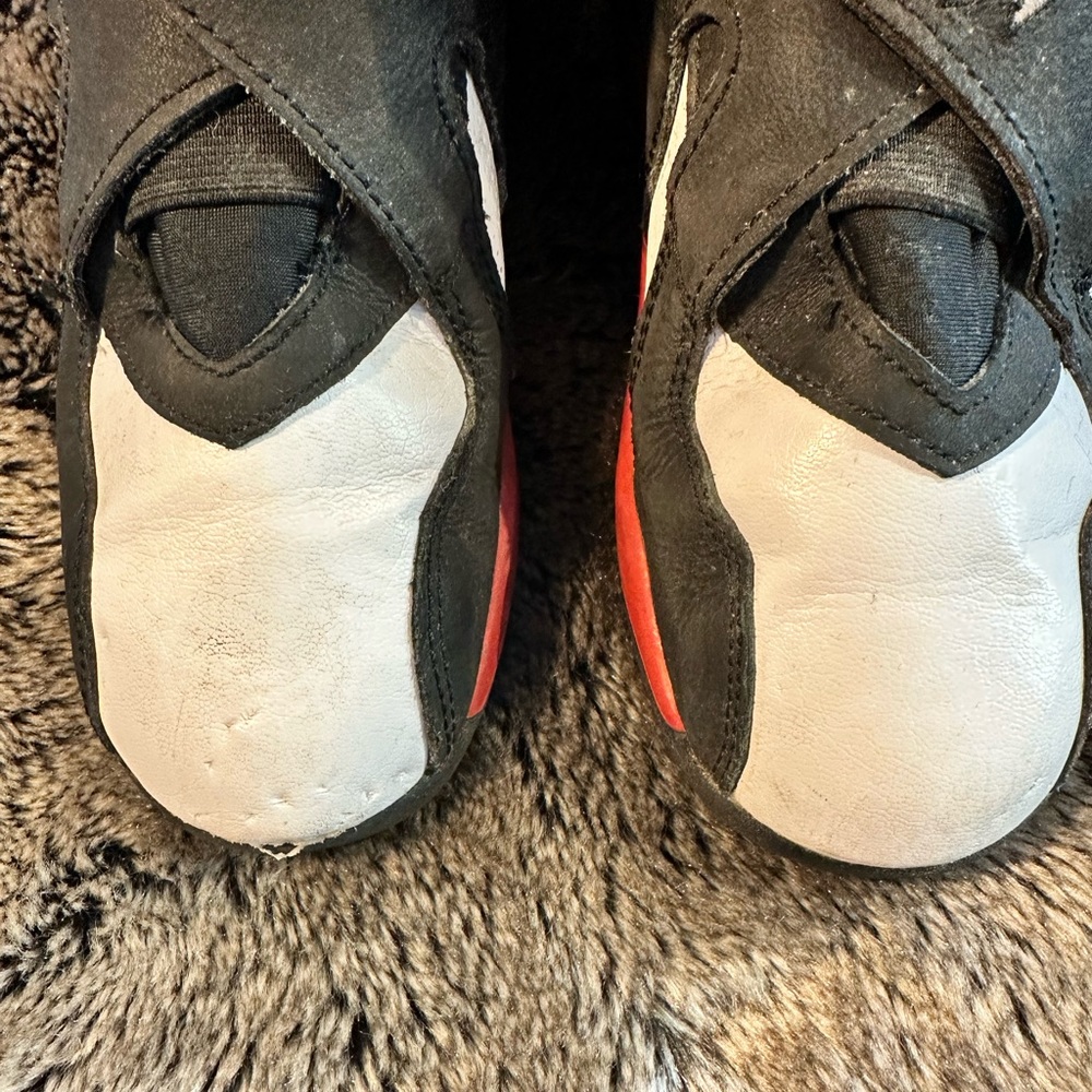 Air Jordan 8 PS Red Black and White Hi Top Sneakers, size 2.5 - Picture 6 of 9